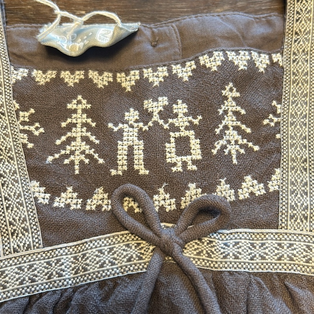 New with Tags DP..am Gray Embroidered Snow Flakes Dress - Picture 3 of 6